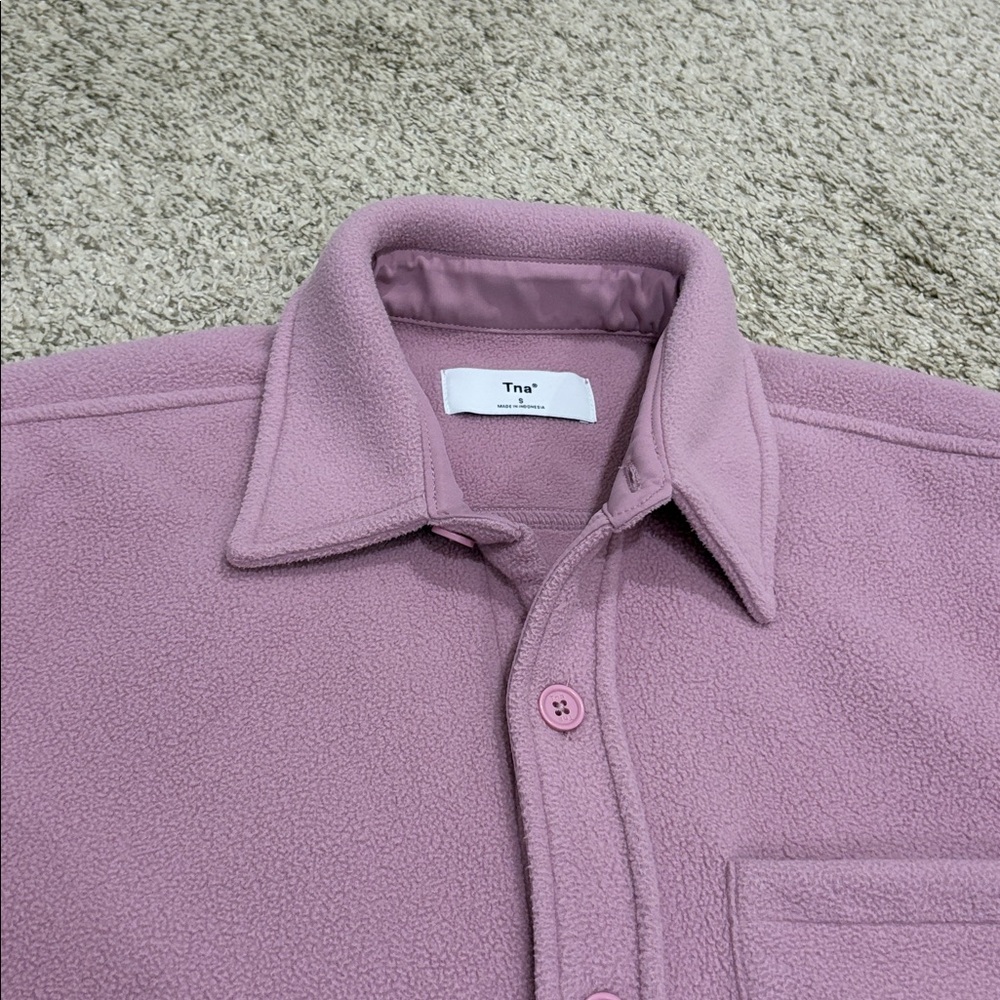 Aritzia -TNA Polar Shirt Jacket - Picture 4 of 9